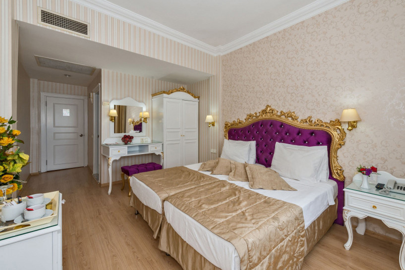 SANTA SOPHIA HOTEL 3*. Бронирование. Стоимость.