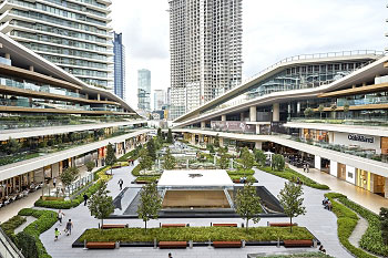 ТРЦ Zorlu Center. Стабул. Турфирма ТАЛОРА.